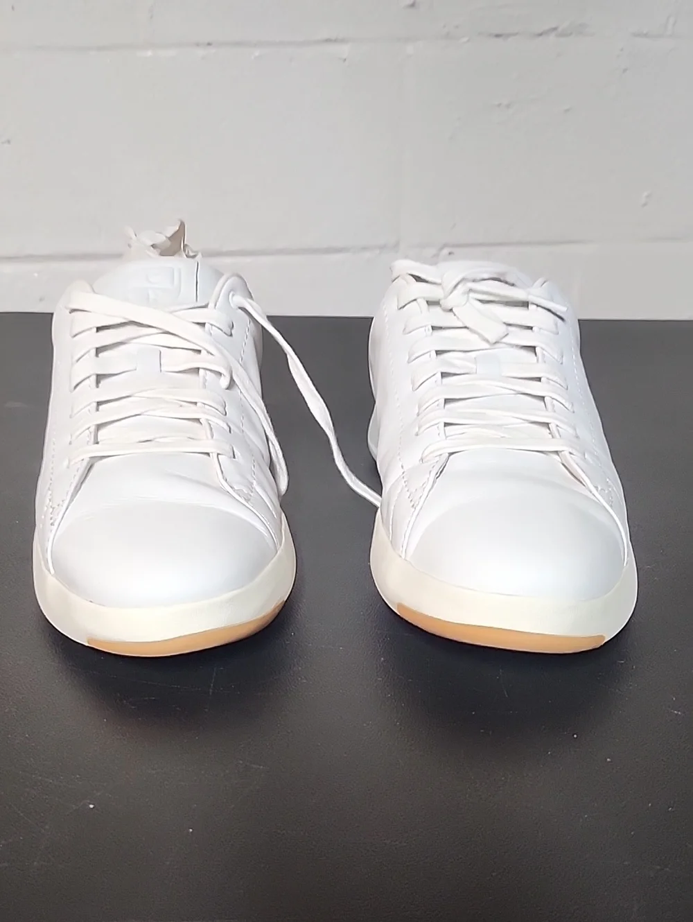 Men's White Low-Top Leather Sneakers